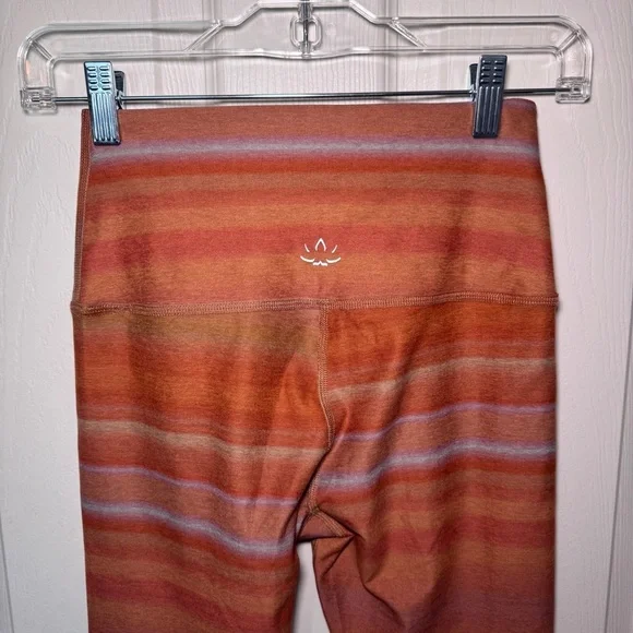 Beyond Yoga Soft Mark High Waisted Midi Legging - Ombre Stripe - Picture 8 of 11